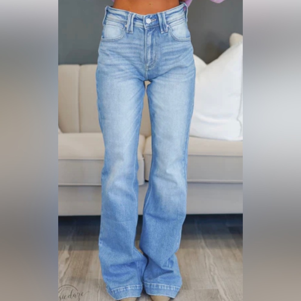 NWOT KANCAN FLARE DENIM JEANS